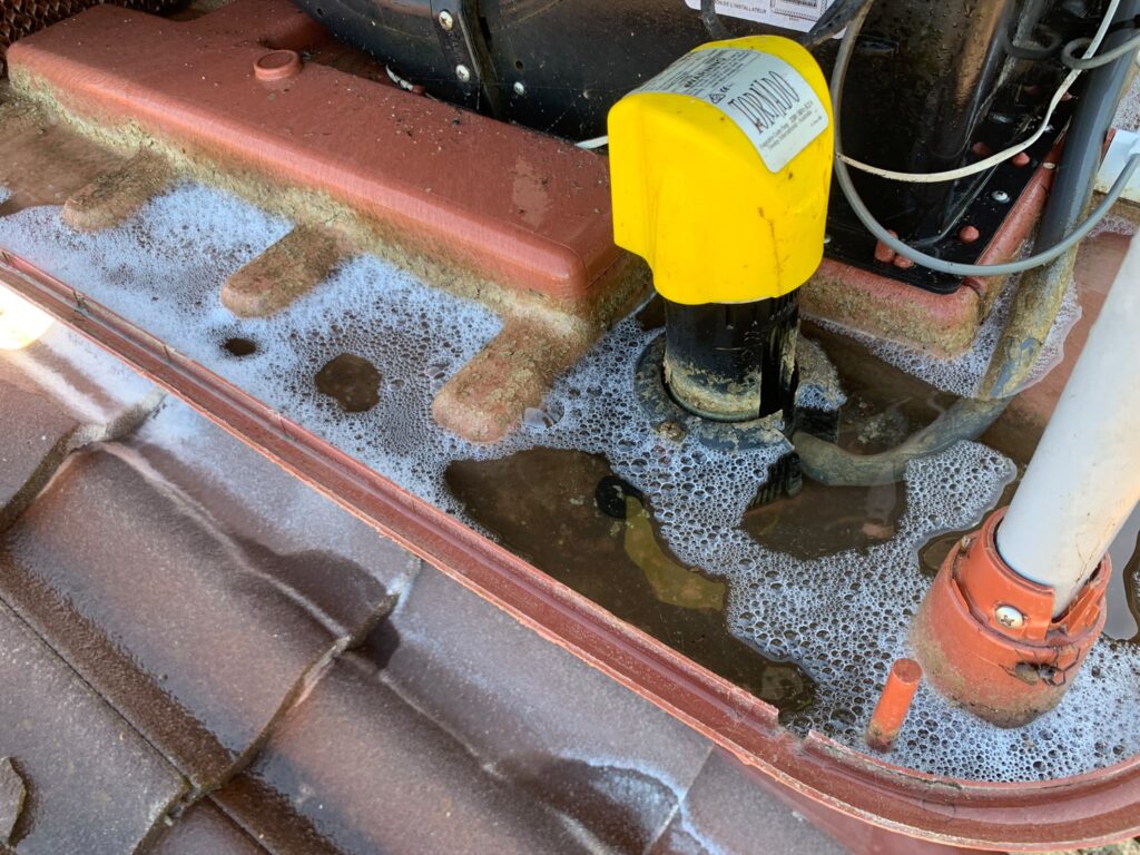 evaporative cooler leaking water